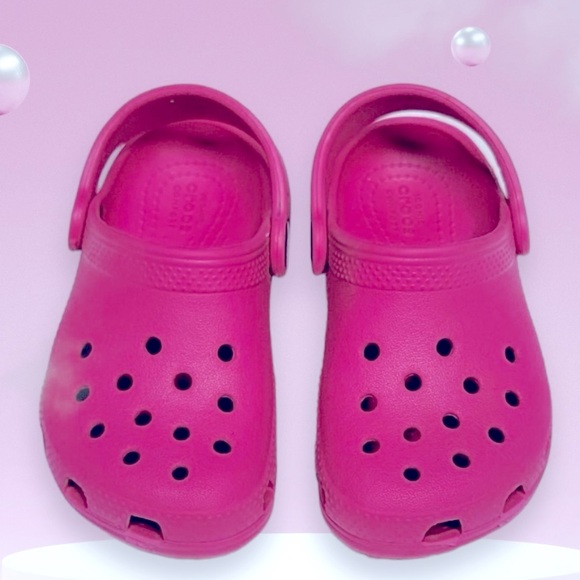 CROCS Clogs Classic Hot Pink Baby Toddler Excellent Size 6 - Picture 2 of 9